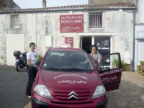 Photo Enseigne AUTO ÉCOLE PONT L`ABBE